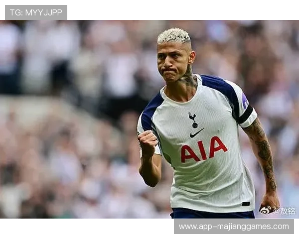 理查利松头球破门,热刺客场1-0领先巴黎 理查利松头球破门,热刺客场1-0领先巴黎